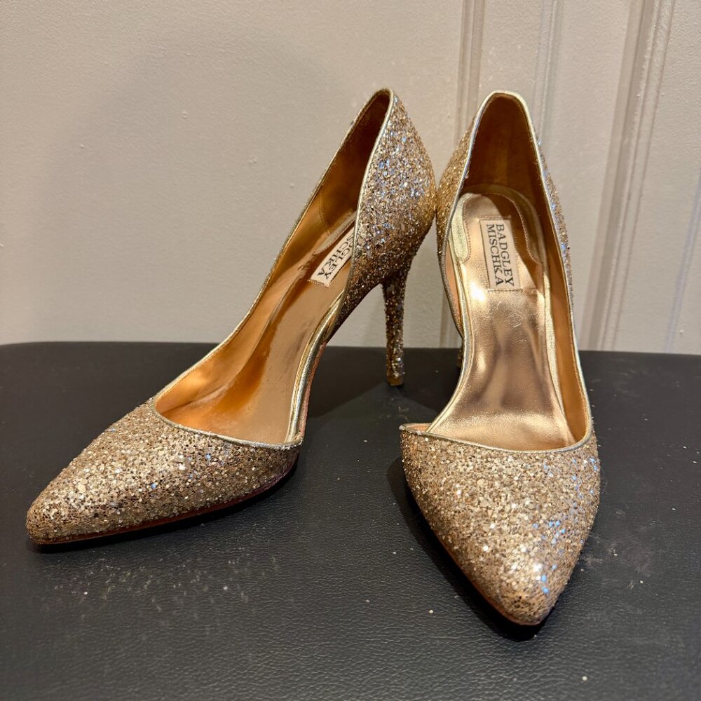 Badgley Mischka Womens Gold Glitter Stiletto Heels Size 8.5M Sparkly